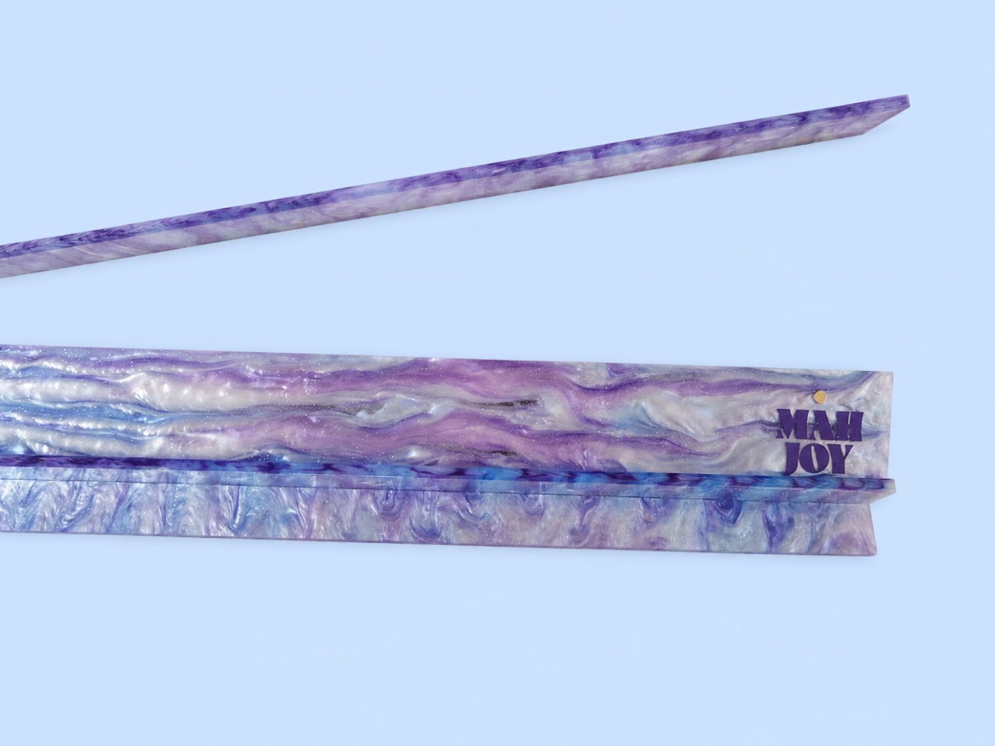 Mah Joy Lilac acrylic racks (detail)